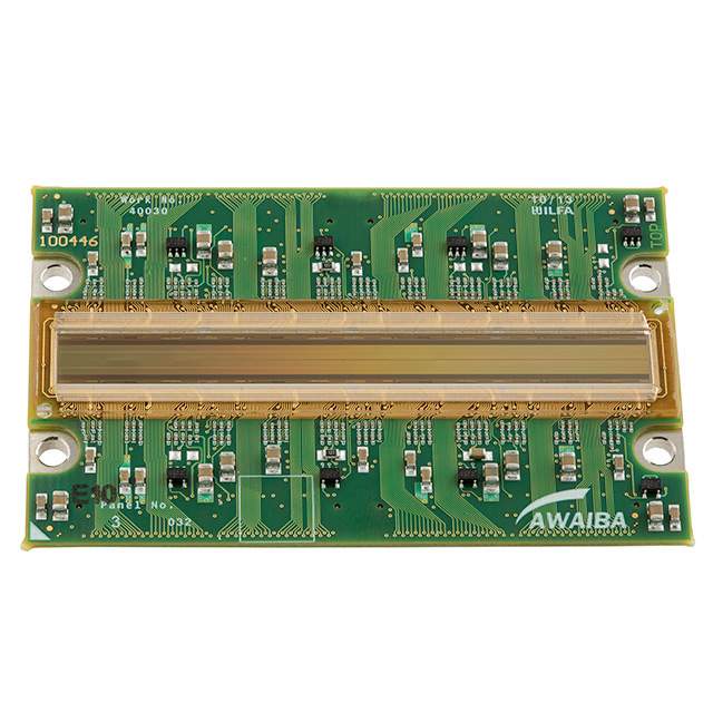 DR2X8K7_INVAR_B&W_V4 FT SE